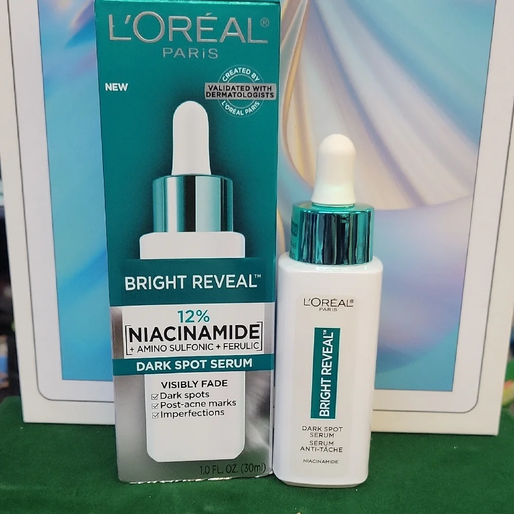 Loreal Bright Reveal Dark Spot Serum 12% Niacinamide New in Box 30ml